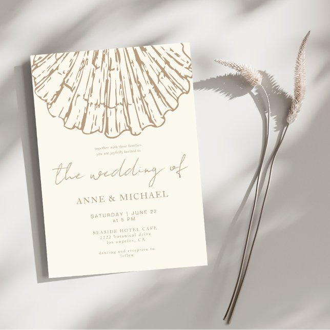 Convite Elegant Coastal Clamshell Champagne Beige Wedding (Criador carregado)