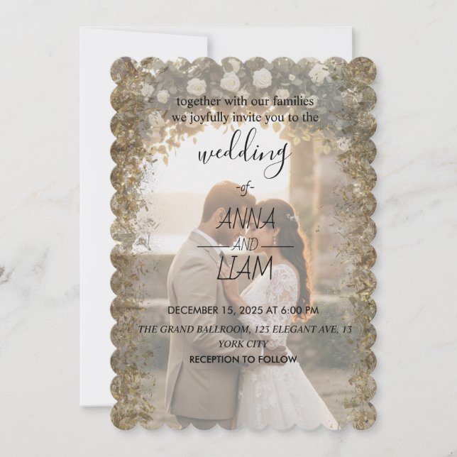 Convite Elegant Gold Scalloped Photo Wedding Invitation (Frente)