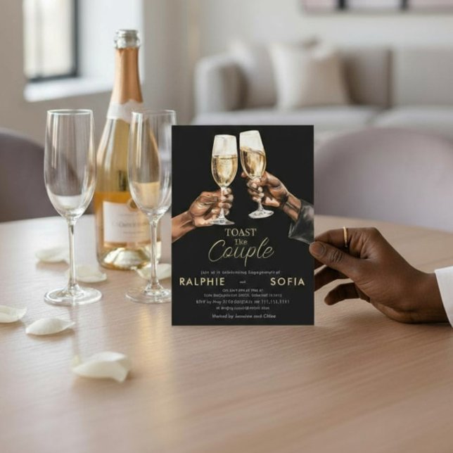 Convite Elegant Gold Toast Couple Engagement Celebration (Criador carregado)