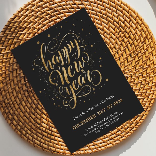 Convite Elegant New Year's Eve invitation with gold script (Criador carregado)