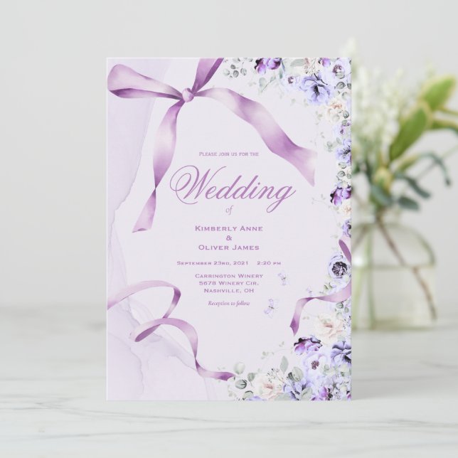 Convite Elegant Purple Floral Ribbons Wedding Invitation (Em pé/Frente)