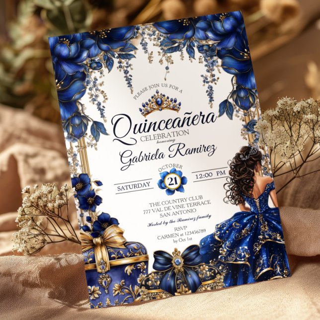 Convite Elegant Royal Blue Golden Tiara Quinceañera (Criador carregado)