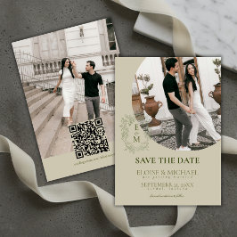Convite Elegant Sage Green Crest Monogram Save The Date