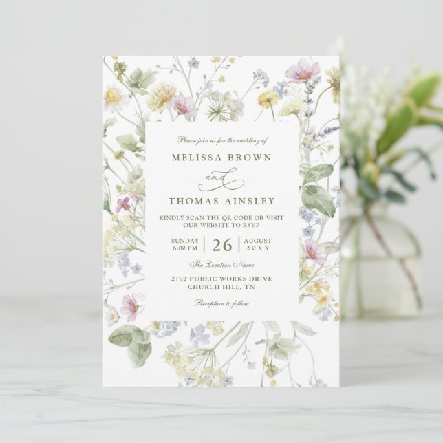 Convite Elegant Soft Pastel Wildflower QR Code Wedding (Em pé/Frente)