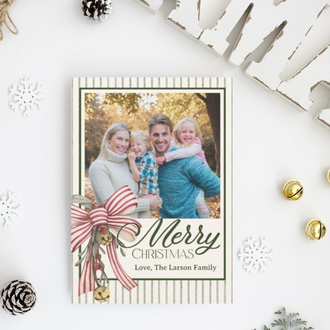 Convite Elegant Striped Merry Christmas Family Photo Card  (Criador carregado)
