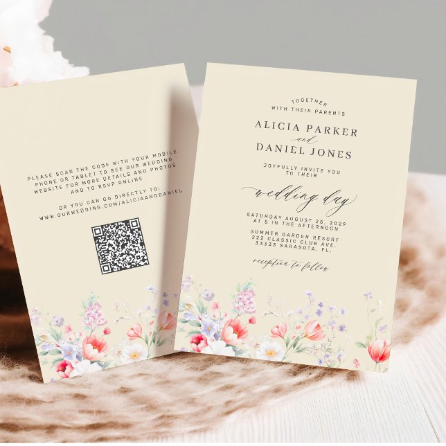 Convite Elegant wildflower garden beige QR RSVP wedding (Criador carregado)