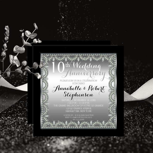 Convite Elegante 10º Aniversário de Prata e Diamantes (Elegant 10th Silver Tone Tin-Look and Faux Printed Diamonds Anniversary Square Invitation Print Digi)