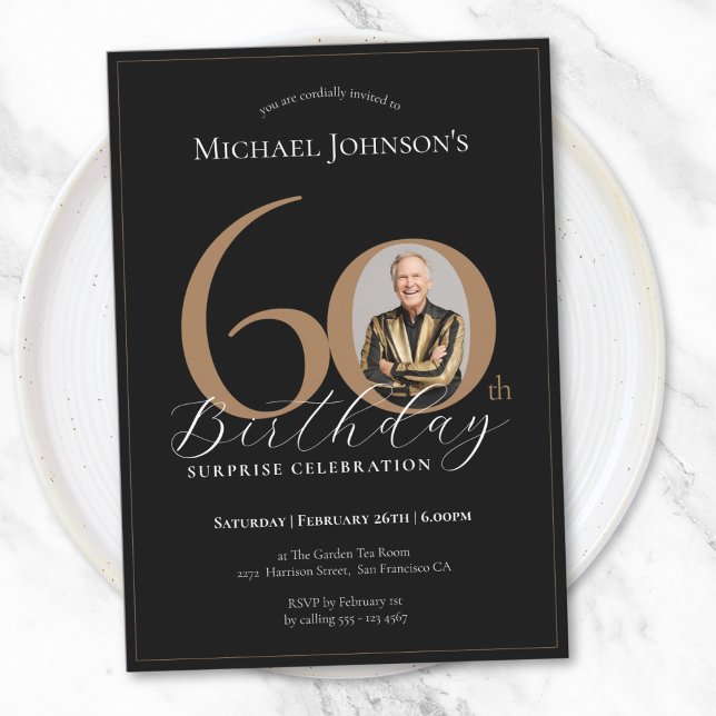 Convite Elegante Black Dourado Photo Surprise 60th Birthda (Elegant Black Gold Photo Surprise 60th Birthday Invitation)
