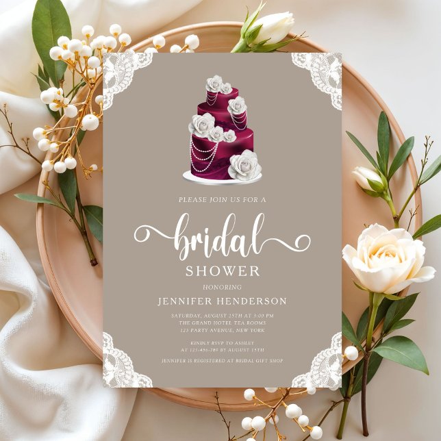 Convite Elegante Bolo de Casamento Bege Chá de Noiva (Elegant Taupe Wedding Cake Bridal Shower Invitation)