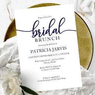 Convite Elegante Brunch Nupcial com Caligrafia Azul e Bran