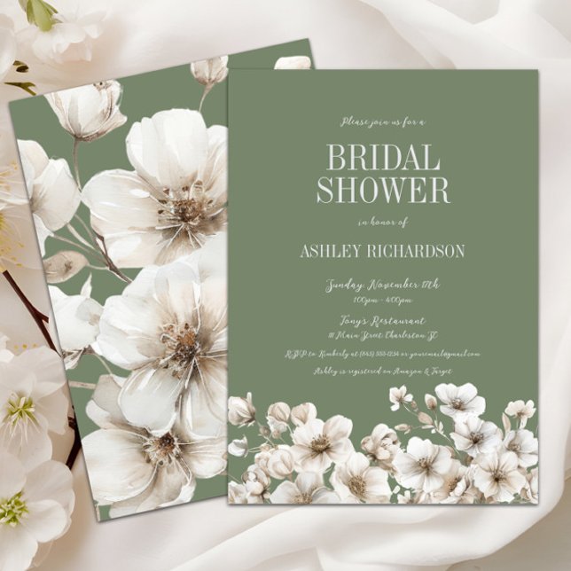 Convite Elegante Chá de panela Floral Verde e Branco (Sage green and white floral bridal shower invitation with classic script, elegant watercolor design)