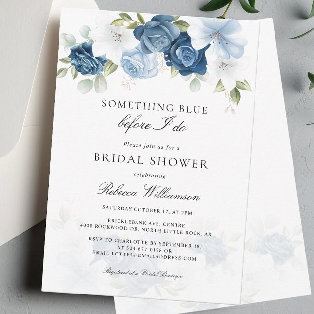 Convite Elegante de chá de panela Azul com Sangue (Bridal Shower Script Dusty Blue Floral Invitation)