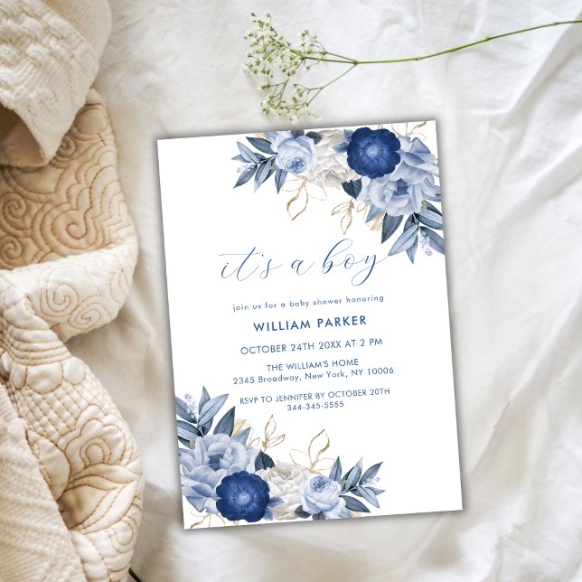 Convite Elegante É um Chá de fraldas Floral Branco Azul (Elegant It's A Boy Blue White Floral Baby Shower Invitation)