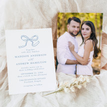 Elegante Foto de Casamento com Laço Azul