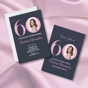 Convite Elegante Foto Preta Rosa Aniversário de 60 anos