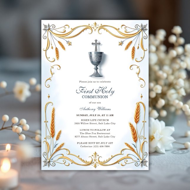 Convite Elegante Garoto Chalice Silver Primeira Comunhão S (Elegant First Holy Communion Invitation for Boy – Silver Chalice & Gold Wheat Design)