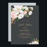 Convite Elegante Magnolia | Doce Negro e Branco Dezesseis<br><div class="desc">Este elegante convite de 16, preto e branco, magnólia é perfeito para um evento clássico moderno. O moody floral design apresenta uma cor d'água, cor rosa pincelada, impressionantes flores brancas de magnólia e algodão com ouro e folhas verdes num arranjo luxuoso sobre fundo escuro. Personalize o verso do cartão com...</div>