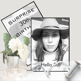 Convite Elegante Moderno de Foto Branco aniversário de 30