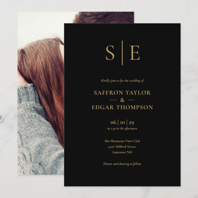 Convite Elegante Monograma Preto e Dourado de Foto de Casa (Frente/Verso)