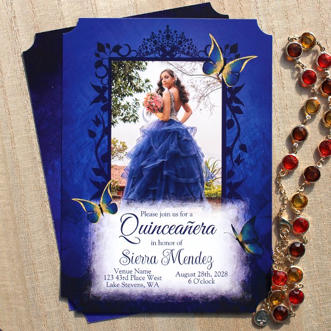 Convite Elegante Royal Blue & Douradas Borboletas Quincean (Unique blue and gold quinceanera invitations, script writing, english wording, fancy gold butterlies)