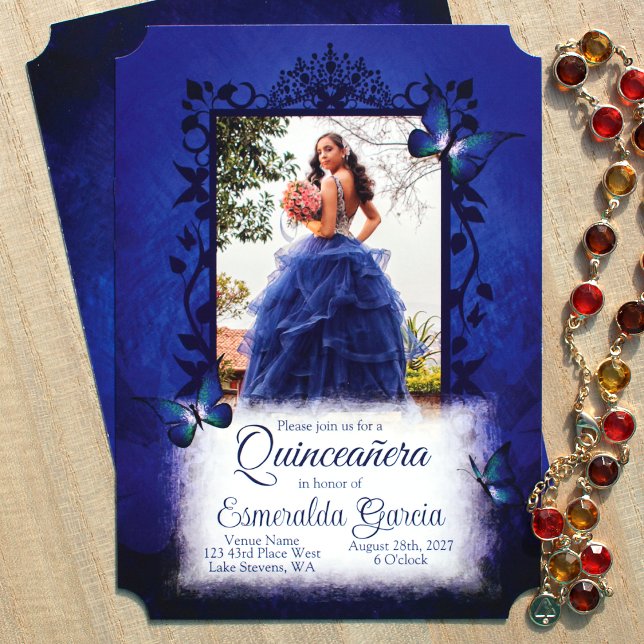 Convite Elegante Royal Quinceanera, Foto do Ornamentado (Bold royal blue quinceanera invitations, navy blue vines leaves border around photo and butterflies)