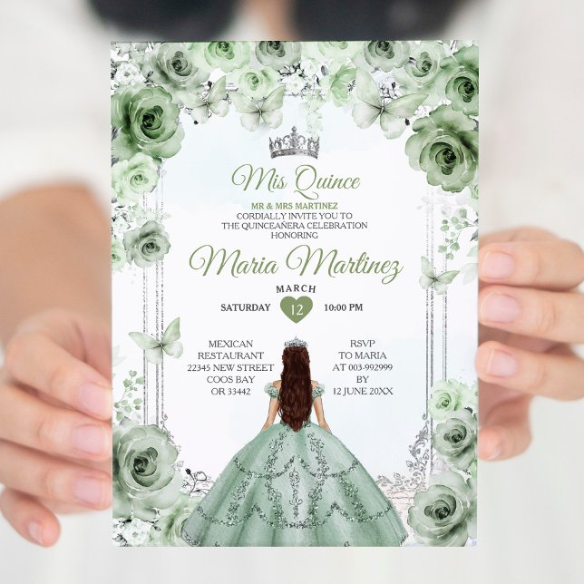 Convite Elegante Sage Green & Silver Princess Mis Quince (Criador carregado)