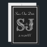 Convite Elegante Salve A Data Casamento Monograma<br><div class="desc">As Iniciais De Um Monograma Elegante Salvem O Convite De Anúncio De Data. Preto e Branco. Personalize com os nomes/iniciais da noiva e do noivo e a data do casamento. Você pode personalizar a(s) fonte(s) com o botão EDIT para corresponder exatamente às suas cores. Vem com envelopes brancos de vazio....</div>