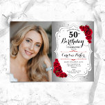Convite Elegante Silver White Rosa vermelha Foto 50º Anive<br><div class="desc">Elegante convite floral feminino para o 50º aniversário com sua foto. Glam design com falso prata. Apresenta rosa vermelha, fonte de script e confetti. Perfeito para uma festa de comemoração de na moda adulto. Personalize com seus próprios detalhes. Pode ser personalizado para qualquer idade! Impressos convites Zazzle ou modelo de...</div>