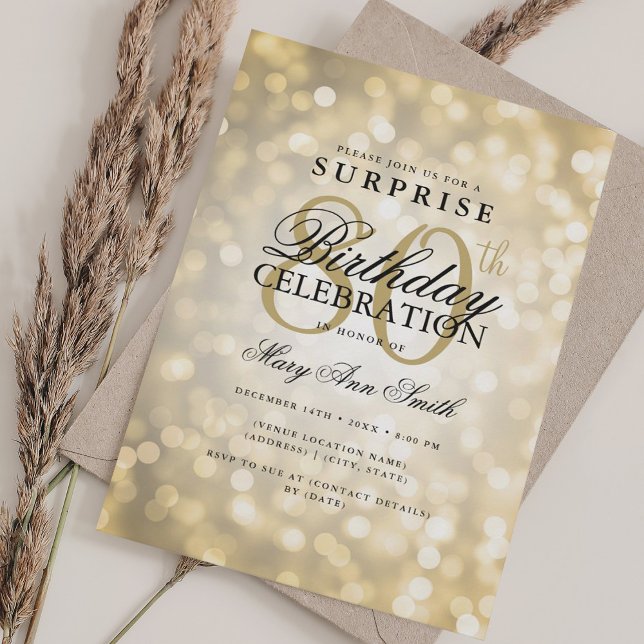 Convite Elegante SURPRISE 80 Birthday Glam Douradas Luzes (Elegant SURPRISE 80th Birthday Glam Gold Lights Invitation)