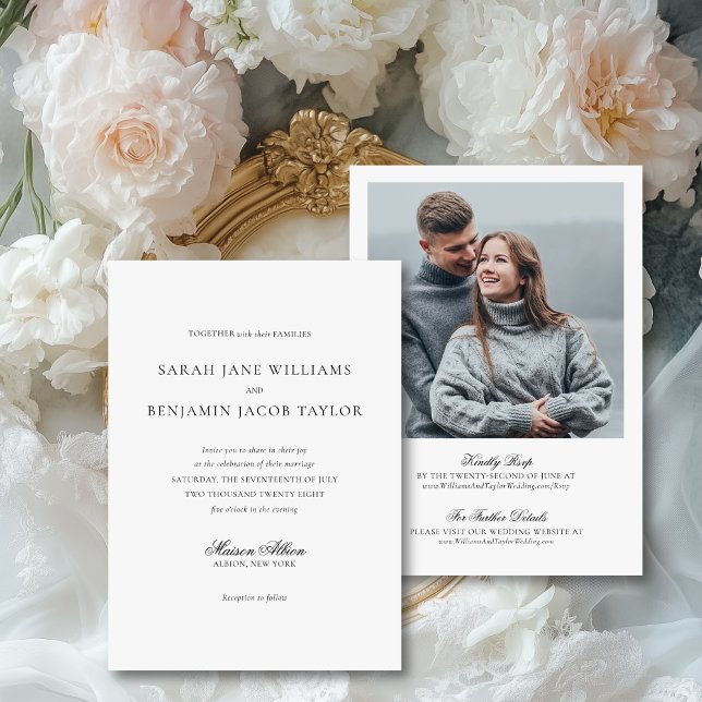 Convite Elegante Tudo em Um Casamento com RSVP (These elegant, formal, all-in-one wedding invites features a classic script and a photo on the back)