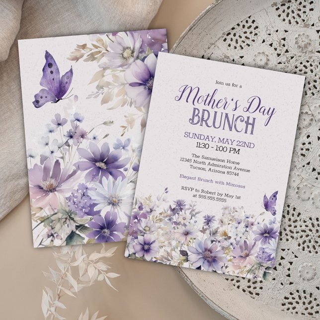 Convite Elegante Violet Wildflower Dia de as mães Brunch (Modern elegant purple wildflowers and butterfly Mother's Day brunch luncheon or event invitations)