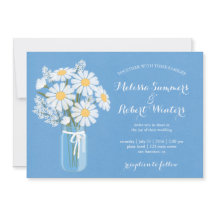 Elegante White Daisies Mason Jar no Casamento Azul