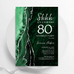 Convite Emerald Green Silver Agate Surprise 80 Aniversário<br><div class="desc">Emerald Green e prata agate convite de aniversário surpresa. Elegante design moderno com aquarela agate marble geode background,  faux glitter prata e tipografia. Trendy convida o cartão perfeito para uma comemoração de dia das mulheres na moda. Impressos convites Zazzle ou modelo de impressão digital instantânea para download.</div>