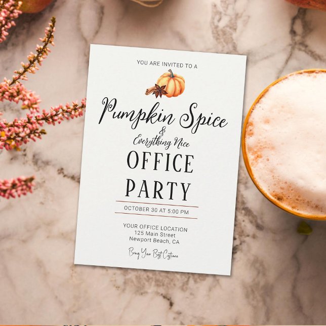 Convite Equipe de diversão do escritório do Halloween Pump (Halloween office party invitation business corporate pumpkin spice everything nice minimalist modern)