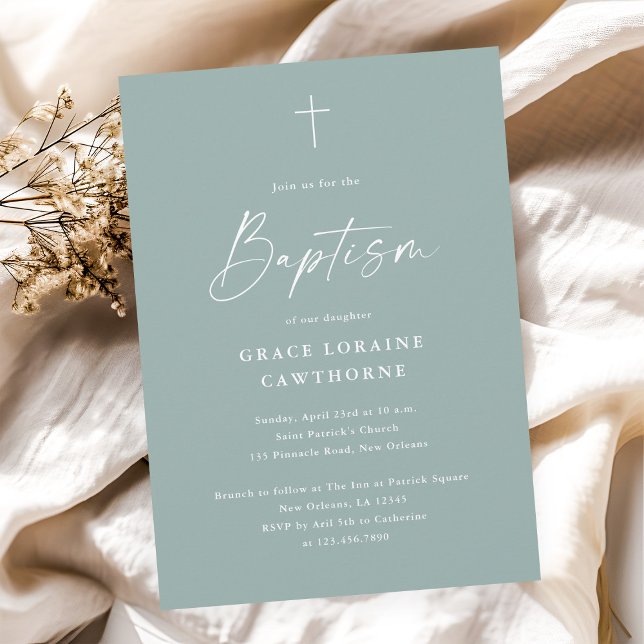 Convite Escuro Elegante Moderno Sage Batismo Verde (Modern elegant script sage green gender neutral baptism invitation.)