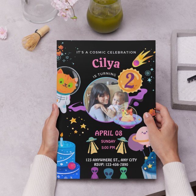 Convite Espaço Negro Colorido - Festa de aniversário (Colorful Black Space Themed Birthday Party Invitation)