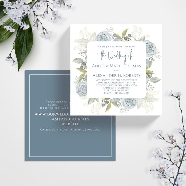 Convite Esquadrão de Casamento Floral Azul Elegante (Wedding blue floral wedding invitation square template.)