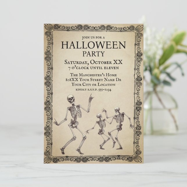 Convite Esqueletos Engraçados Dançando Festa de Halloween  (Em pé/Frente)
