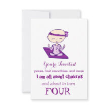 Eu pulo soneca para o aniversário de yoga baby