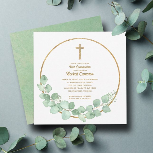 Convite Eucalyptus Cross - Primeira Comunhão (Eucalyptus wreath and gold cross first communion square invitations)