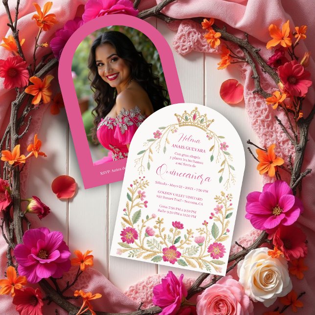 Convite Exquisite Hot Pink Spanish Quinces Floral Border (Exquisite Hot Pink Spanish Mexican Inspired Floral Border Embroidery Style Quinceañera Invitation.)