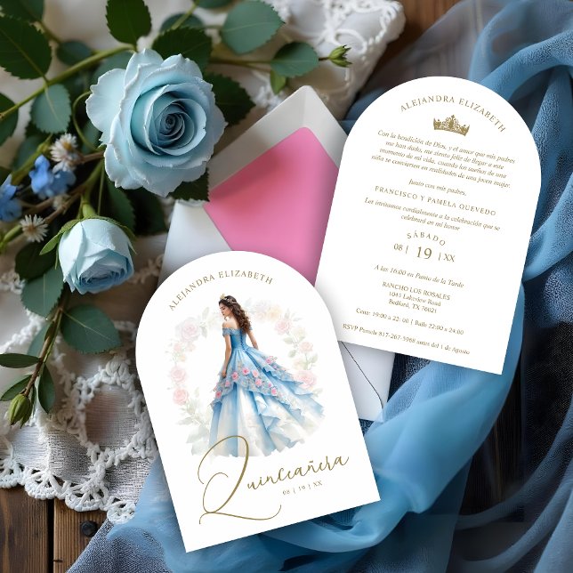 Convite Exquisite Spanish Doll Quinceañera in Blue & Pink (Exquisite Romantic Chic Spanish Doll Quinceañera in Blue & Pink Ball Gown Invitations Cards.)