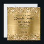 Convite Faux Dourado Glitter and Foil 50th Birthday<br><div class="desc">Um glamouroso e moderno convite de 50 anos para ela. Brilhante de ouro cintilante contra uma imagem gráfica de folha metálica fina e brilhante, de coordenação. Todo brilho brilhante e ouro amarelo neste design feminino moderno são criados com imagens impressas de arte digital. 50 anos. Há vários estilos de convites...</div>