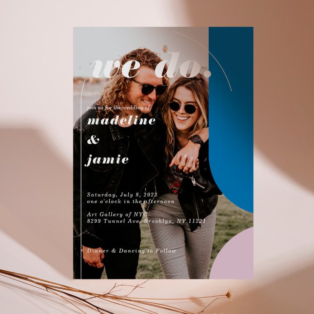 Convite Fazemos Foto De Abstrato Azul E Roxo Moderno (We Do Modern Blue & Purple Retro Abstract Photo Invitation)