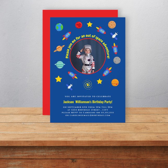 Convite Feliz aniversário temático do espaço (Criador carregado)