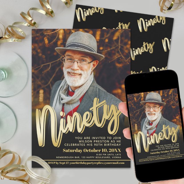 Convite Festa de 90 anos preta e dourada com foto personal (Criador carregado)