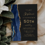 Convite Festa de aniversário Azul Dourado Agate Dark 50th<br><div class="desc">A borda esquerda deste elegante convite de aniversário moderno apresenta uma marinho azul de aquarela agata borda aparada com brilho dourado. O texto personalizável combina manuscrito dourado,  fontes em copperplate e itálico em um fundo preto de slate. O verso apresenta um design azul-marinho e um agate-ouro correspondentes.</div>