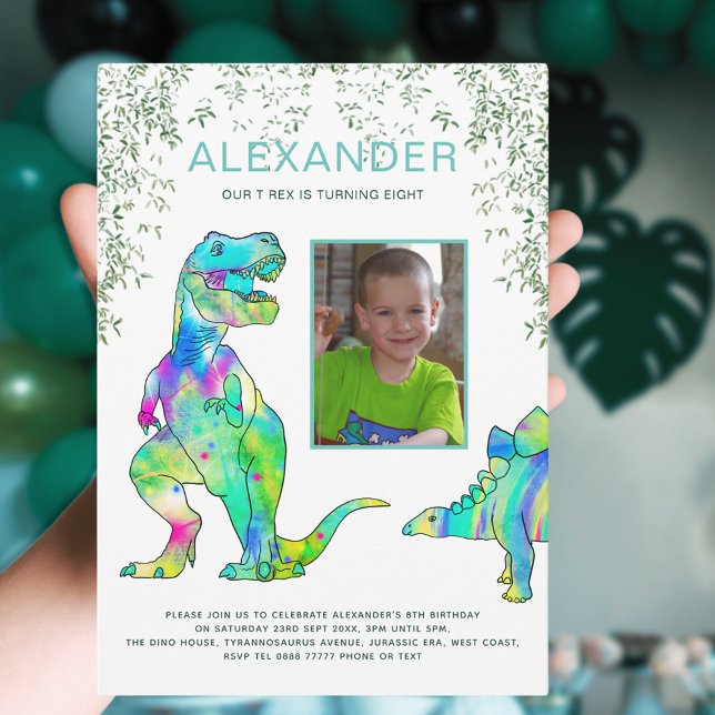 Convite Festa de Aniversário com Foto do Dinossauro T Rex (Dinosaur T-Rex jungle 8th birthday party invitation photo template Tyrannosaurus Rex stegosaurus )