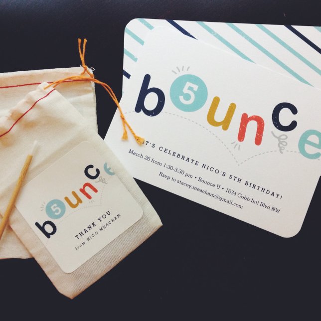 Convite Festa de aniversário com salto (Criador carregado)