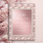 Convite Festa de aniversário de 30 anos branco cor-de-rosa<br><div class="desc">Elegante e chico,  cor-de-rosa-pincel metálico decorativo e convite de festas branco-aniversário de 30 anos para mulheres.</div>